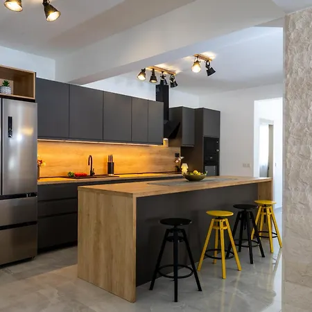 Jakov Grscica Apartman Prizba