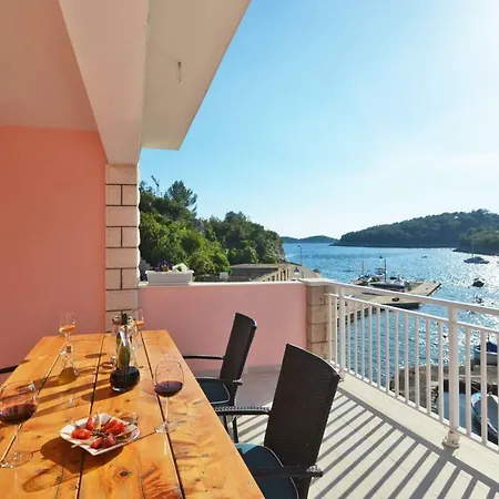 Jakov Grscica شقة بريسبا