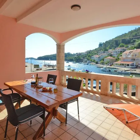 Jakov Grscica Apartament *