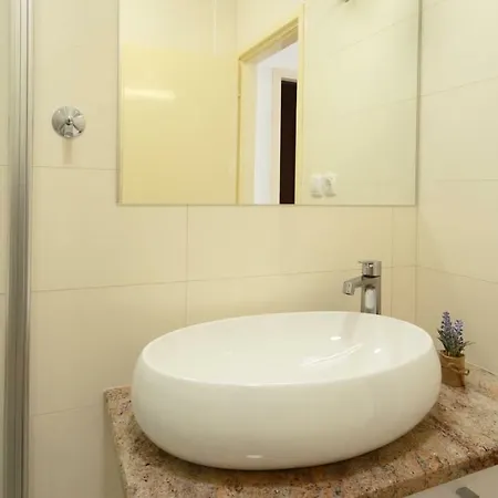 Apartment Jakov Grscica