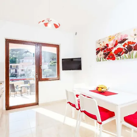 Jakov Grscica Apartman Prizba